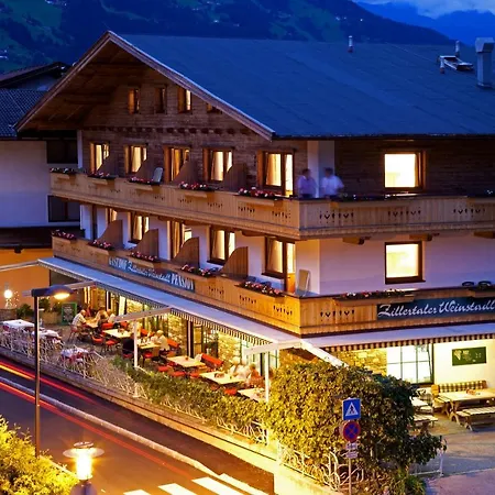 Zillertaler Weinstadl