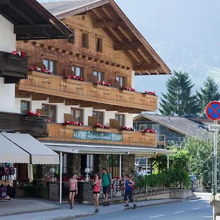 Zillertaler Weinstadl