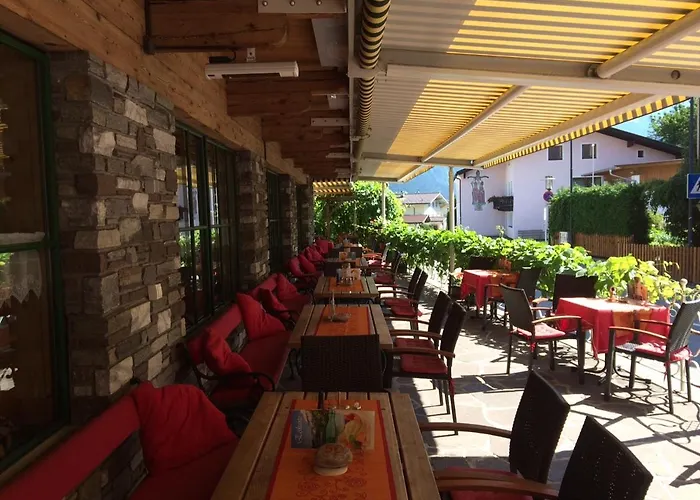 Zillertaler Weinstadl 3* 힙파흐