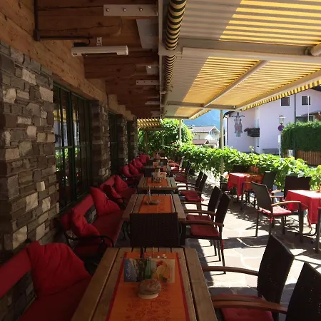 Zillertaler Weinstadl 3* Hippach