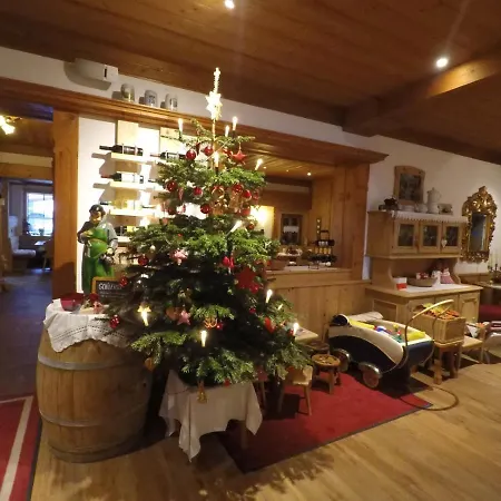 Zillertaler Weinstadl 3* Hippach